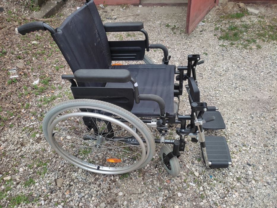 Инвалидна количка Invacare 2000LT