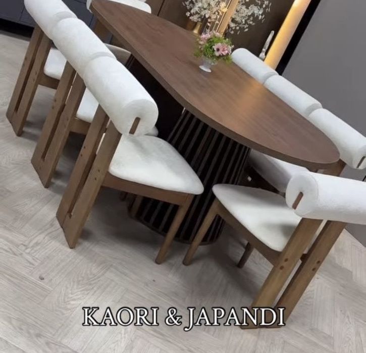 Стол и стулья . Жапанди