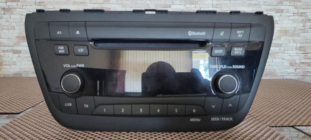 CD за Сузуки SX4