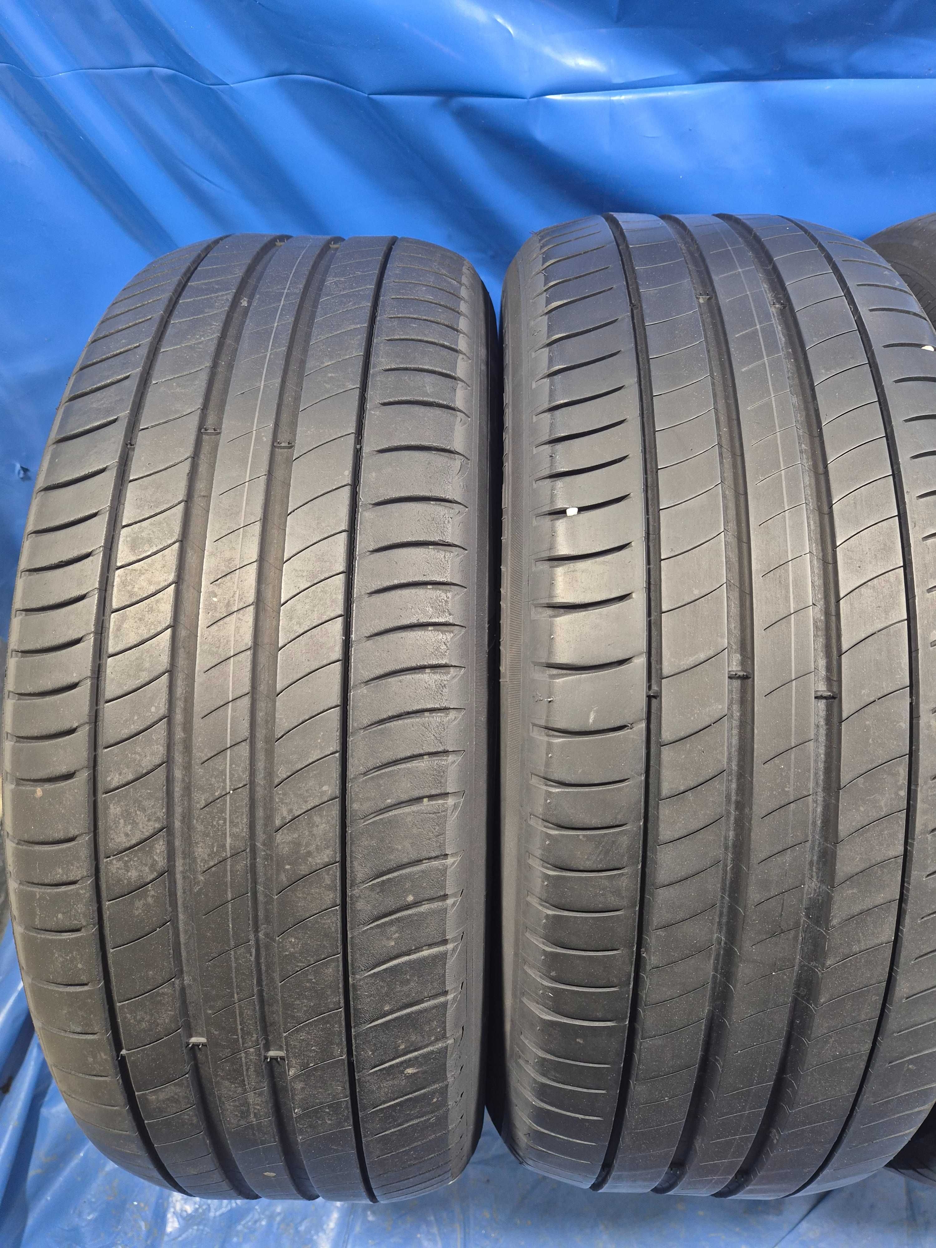 225/55/18 Michelin