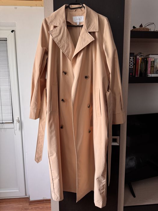 Trench-pardesiu de toamna