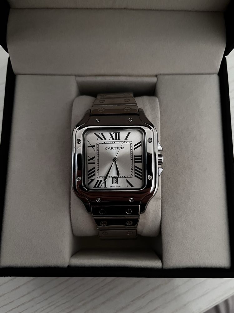 Часы Cartier Santos Срочно
