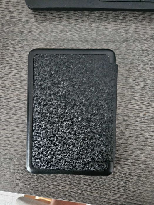 Електронен четец Kindle напълно запазен