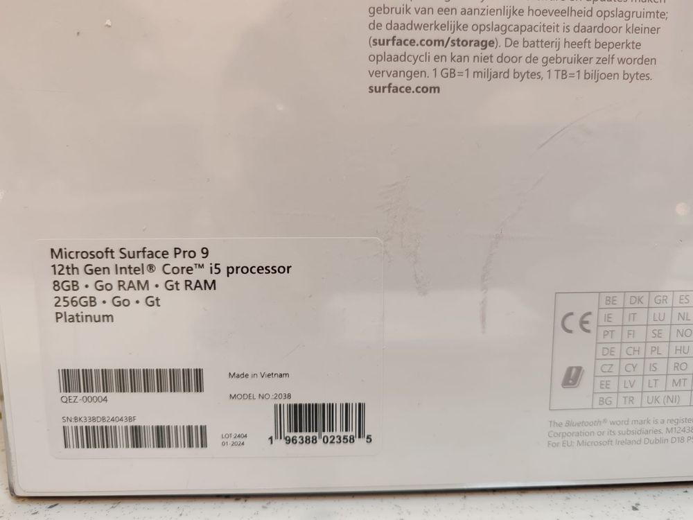 Microsoft Surface Pro 9, original !!