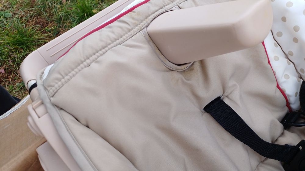 Scaun de mancat pentru copii