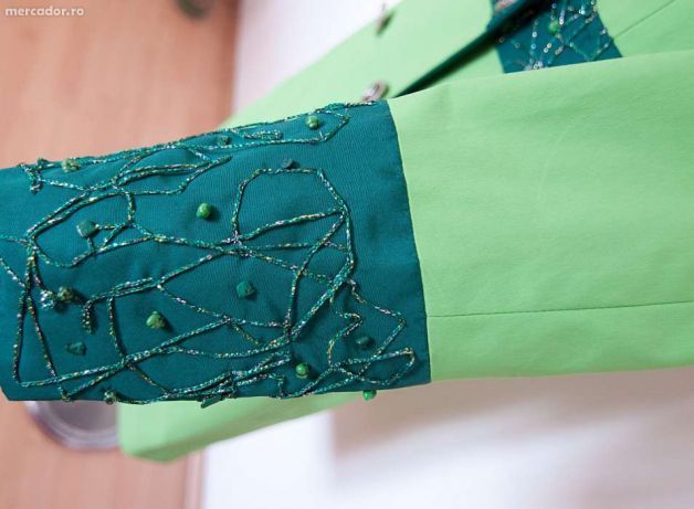 Pardesie pentru femei, Unicate