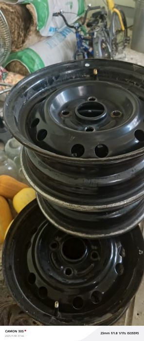 Damasga diska 13 chotki