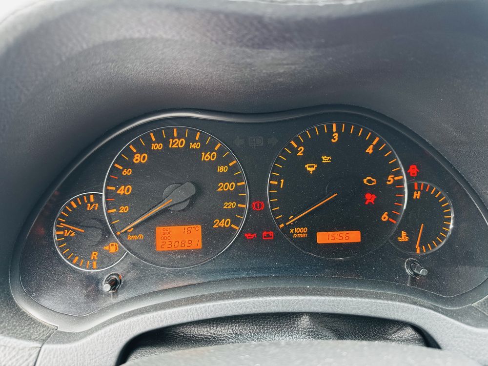 Toyota Avensis 2.0