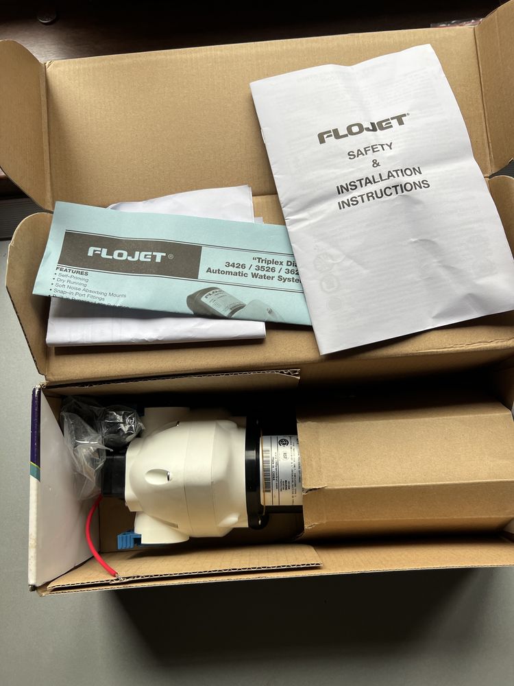 Flojet Warer system pump .Pompa Noua