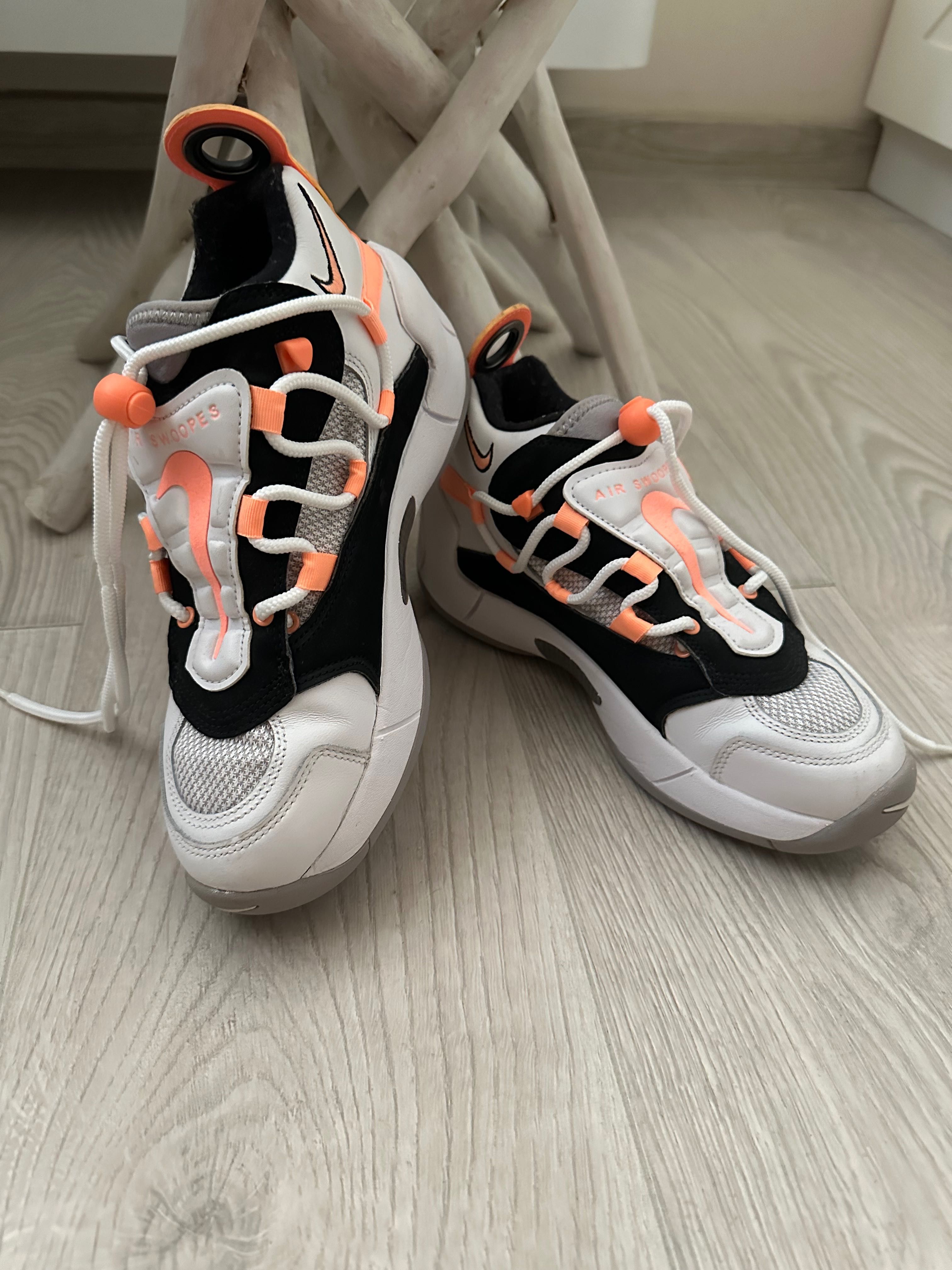 Обувки Nike Air Swoopes