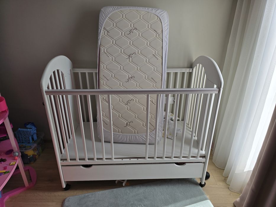 Продавам бебешко легло Tymonn