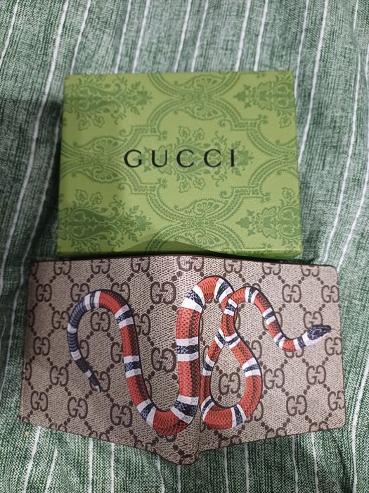 Portofel gucci nou