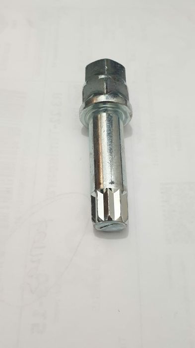 Cheie antifurt jante Mitsubishi Toyota Mazda Suzuki Nissan Kia