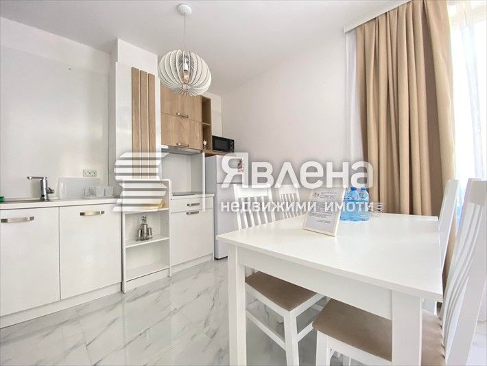 Продава се Тристаен апартамент в Приморско - 88 кв.м за 1478 €/кв.м - Снимка #7