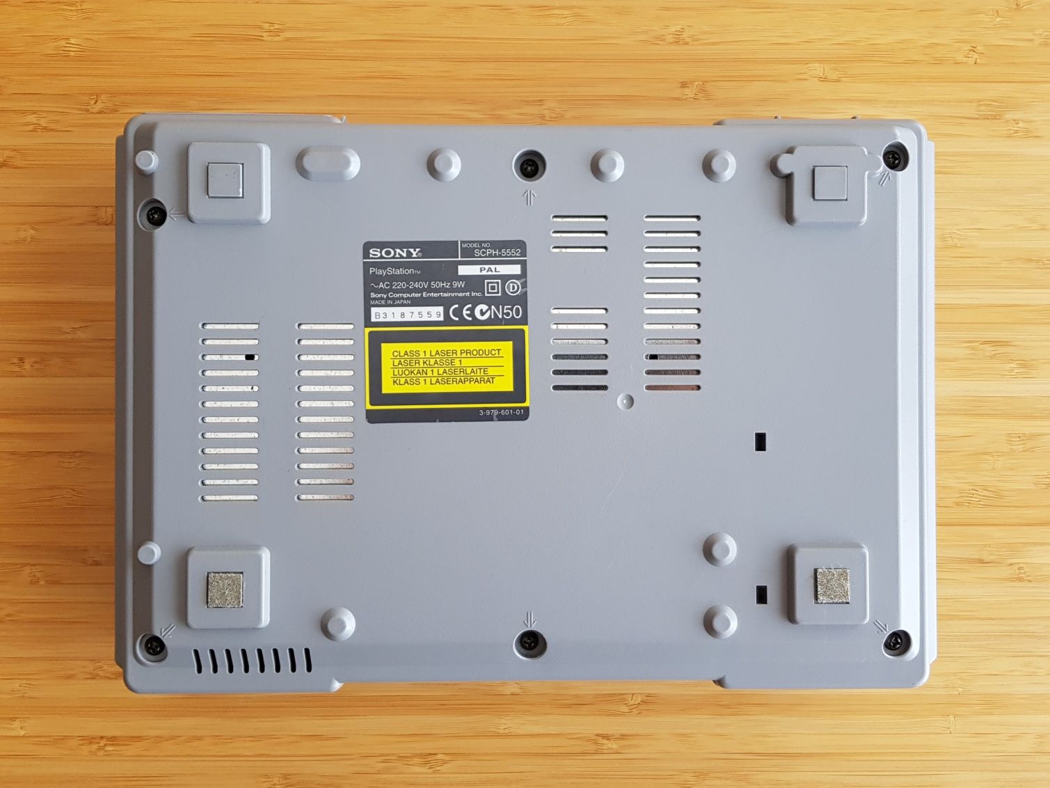 PlayStation 1 SCPH-5552 Fat