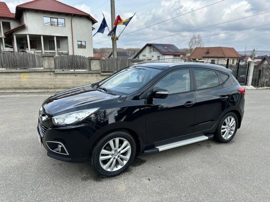 Hyundai ix35 Hyundai Ix 35 2.0 CRDI - 184 cp, Bi-Xenon ,Panoramic , euro 5, 4x4