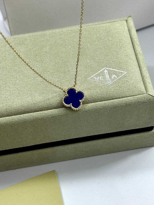 Colier Van Cleef & Arpels Gold 18K Agate