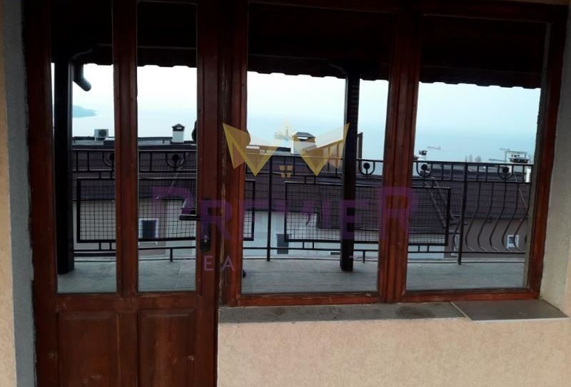 Дава се под наем Едностаен апартамент в Варна, Бриз - 25 кв.м за 229.5 € - Снимка #5