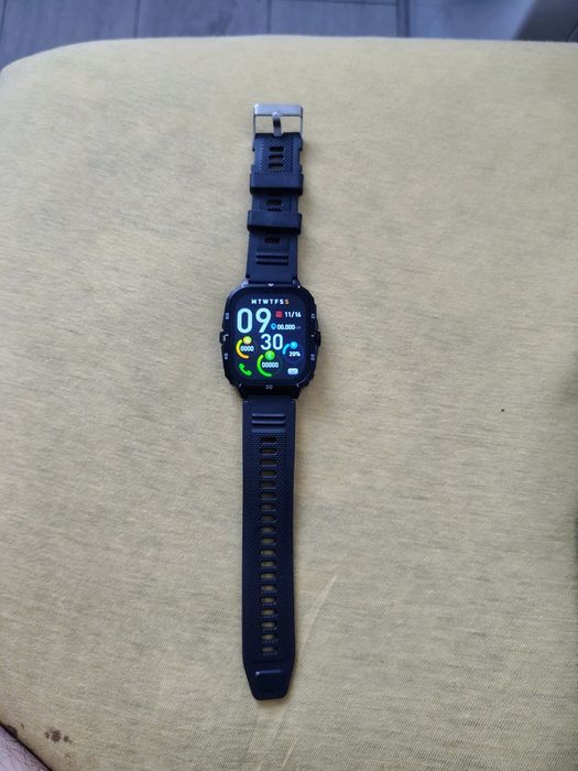 Смарт часовник нов