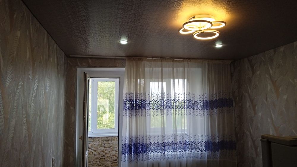 Продам двух комнатную квартиру