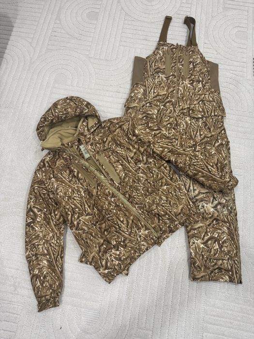 Продам зимний костюм камуфяж камыш
