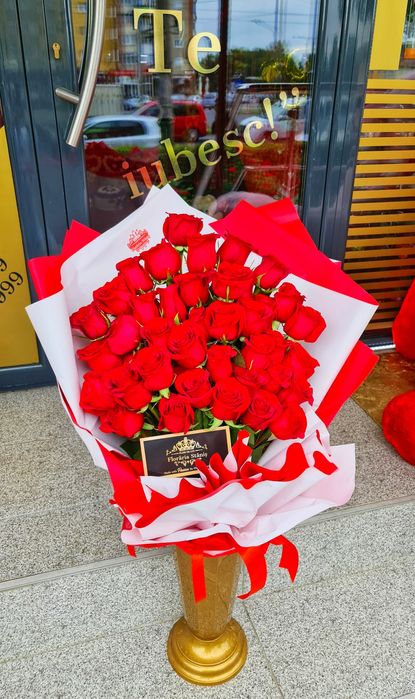 Buchete de flori SUPERBE - de Lux in Arad!