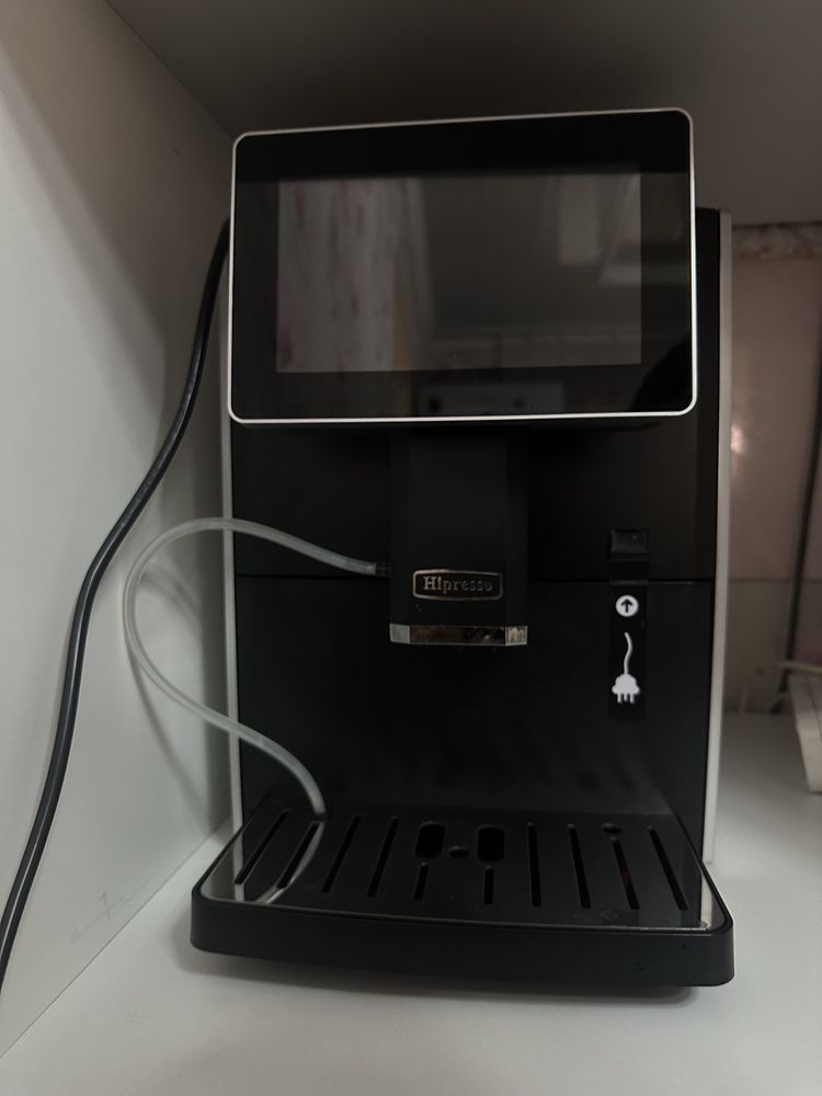 Кофемашинка Hipresso