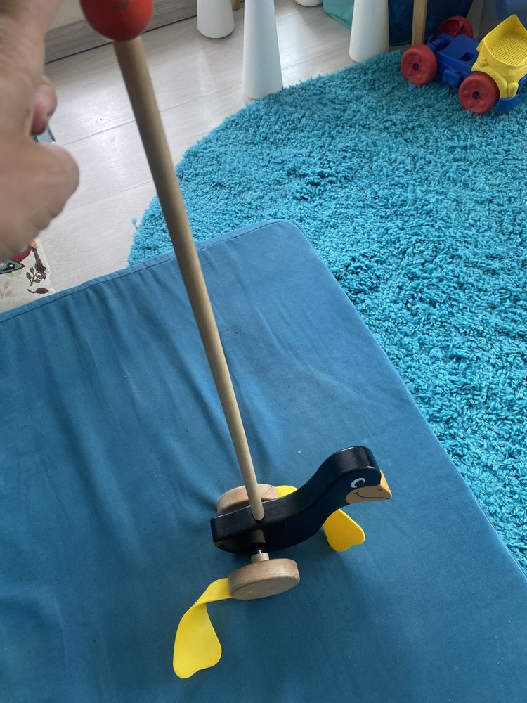 Дървено пате за бутане Goki