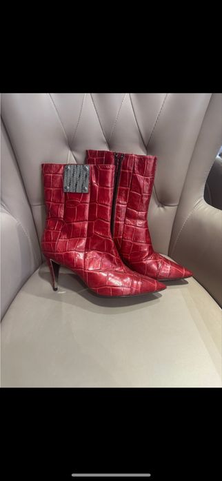 Продавам италянски обувки,естествена кожа