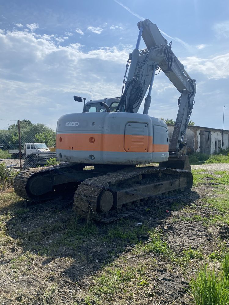 Excavator kobelco sk 235