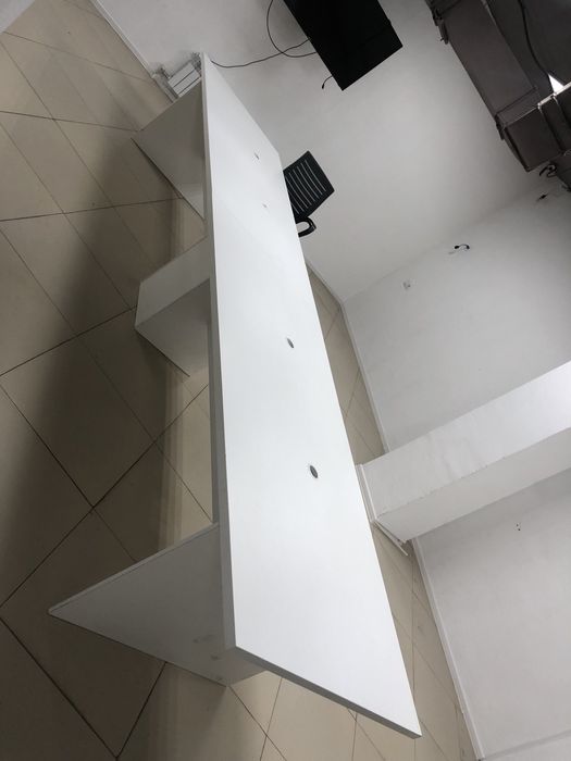 Продам стол большой