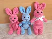 Ръчно плетени играчки - зайче