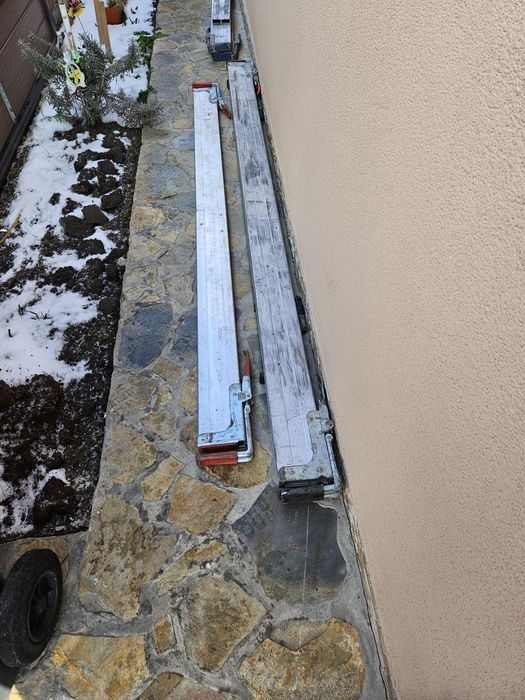 Bara marfa camion și dubita