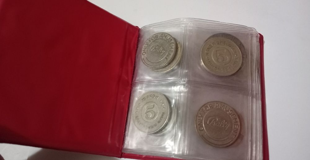 Класьор с жетони