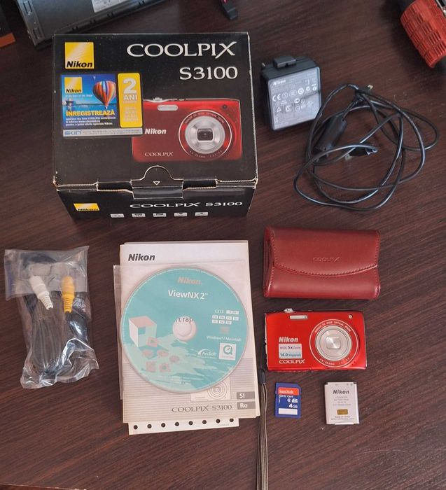Red Nikon Coolpix S3100 - Vintage/Retro camera.