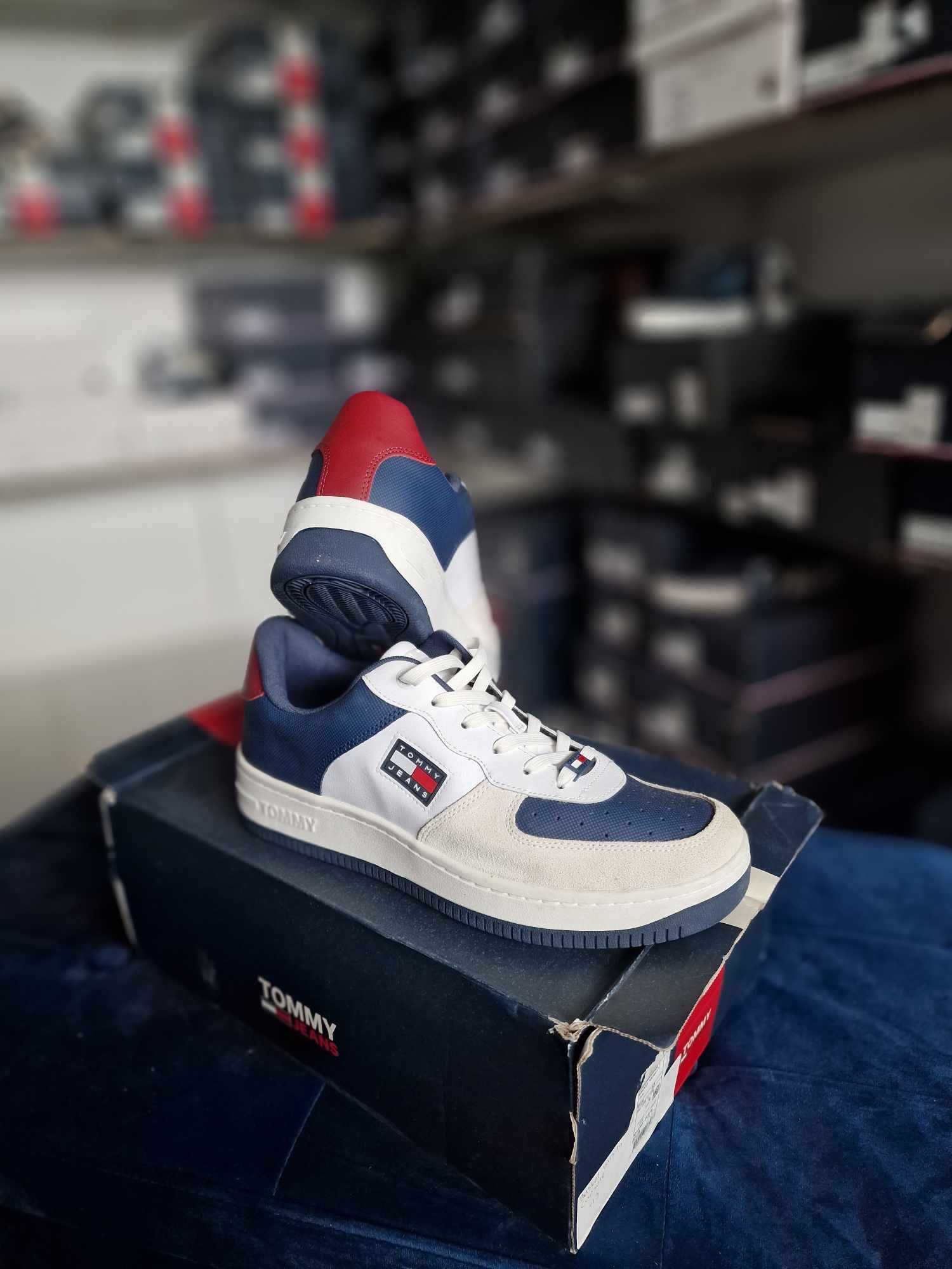 Adidasi de barbati Tommy Hilfiger