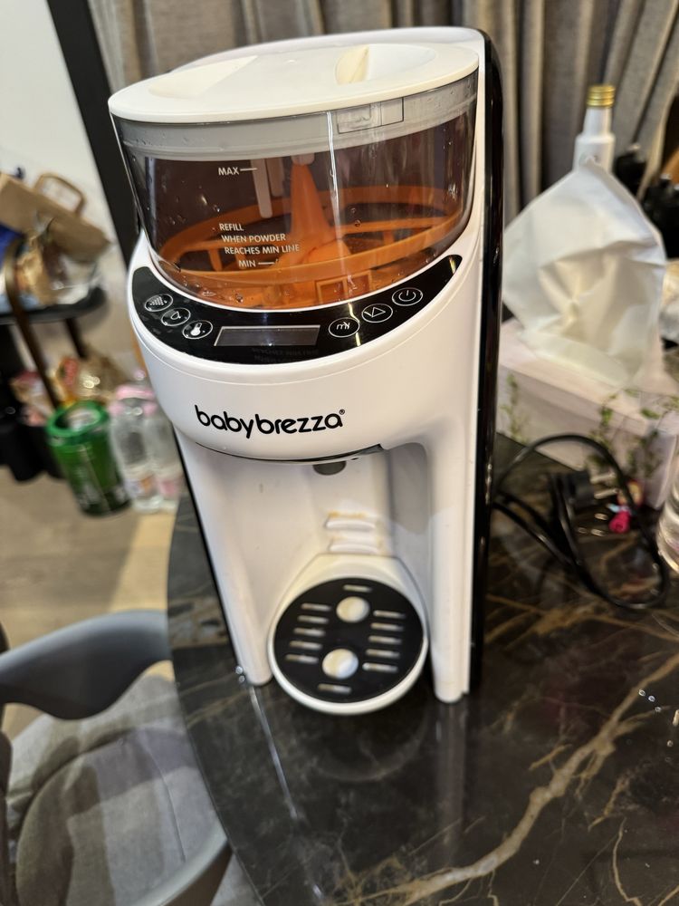 Машина за мляко Baby Brezza