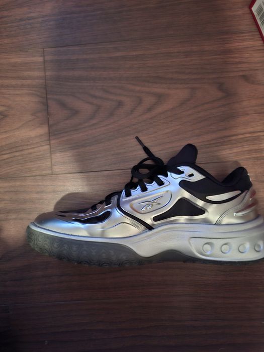 Reebok Engine A purtate o singura data