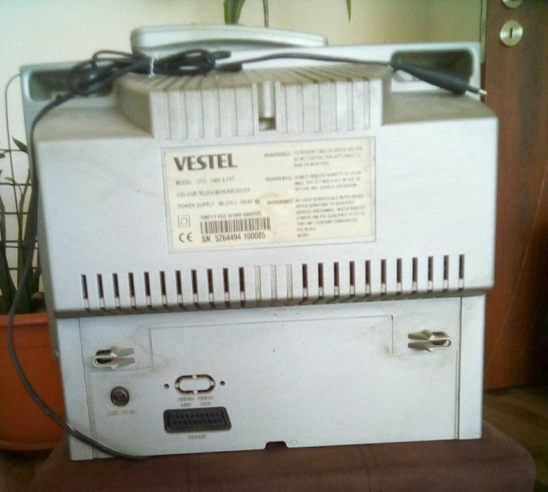 Продавам работещ телевизор Westel
