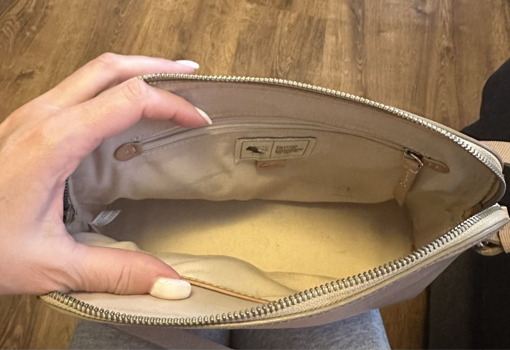 Чанти Clarks, чанти от италианска естествена кожа