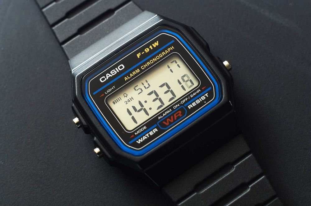 Casio illuminator soatlar