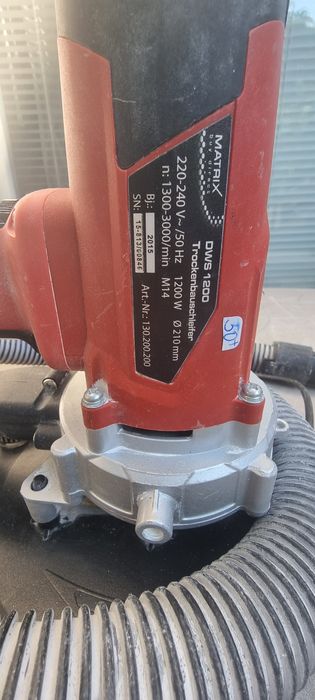 Шлайф машина Matrix DWS 1200