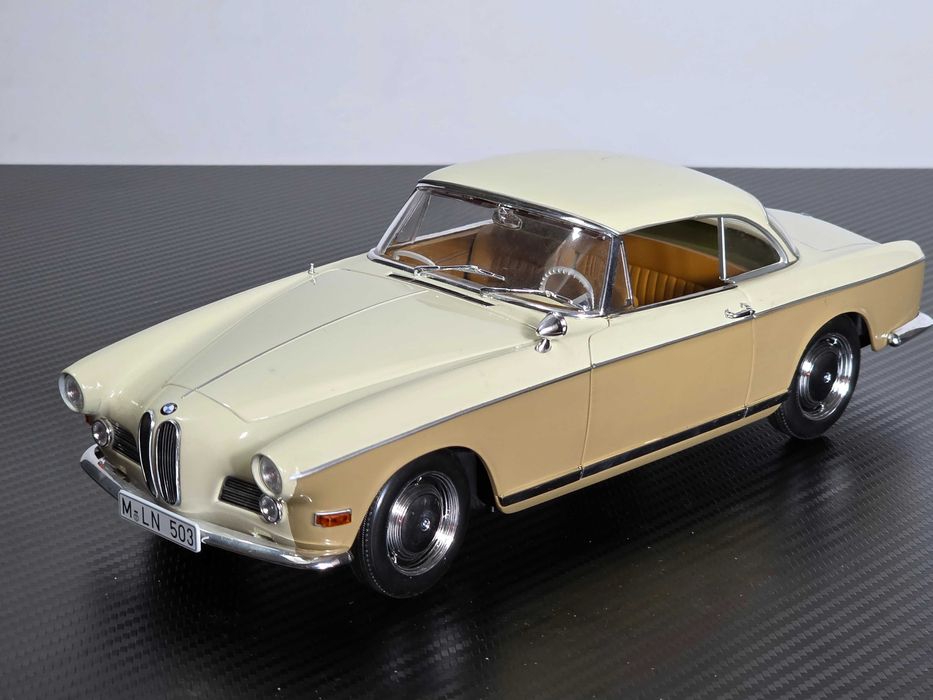Macheta Auto 1/18 JADA Revell BMW 503 Coupe