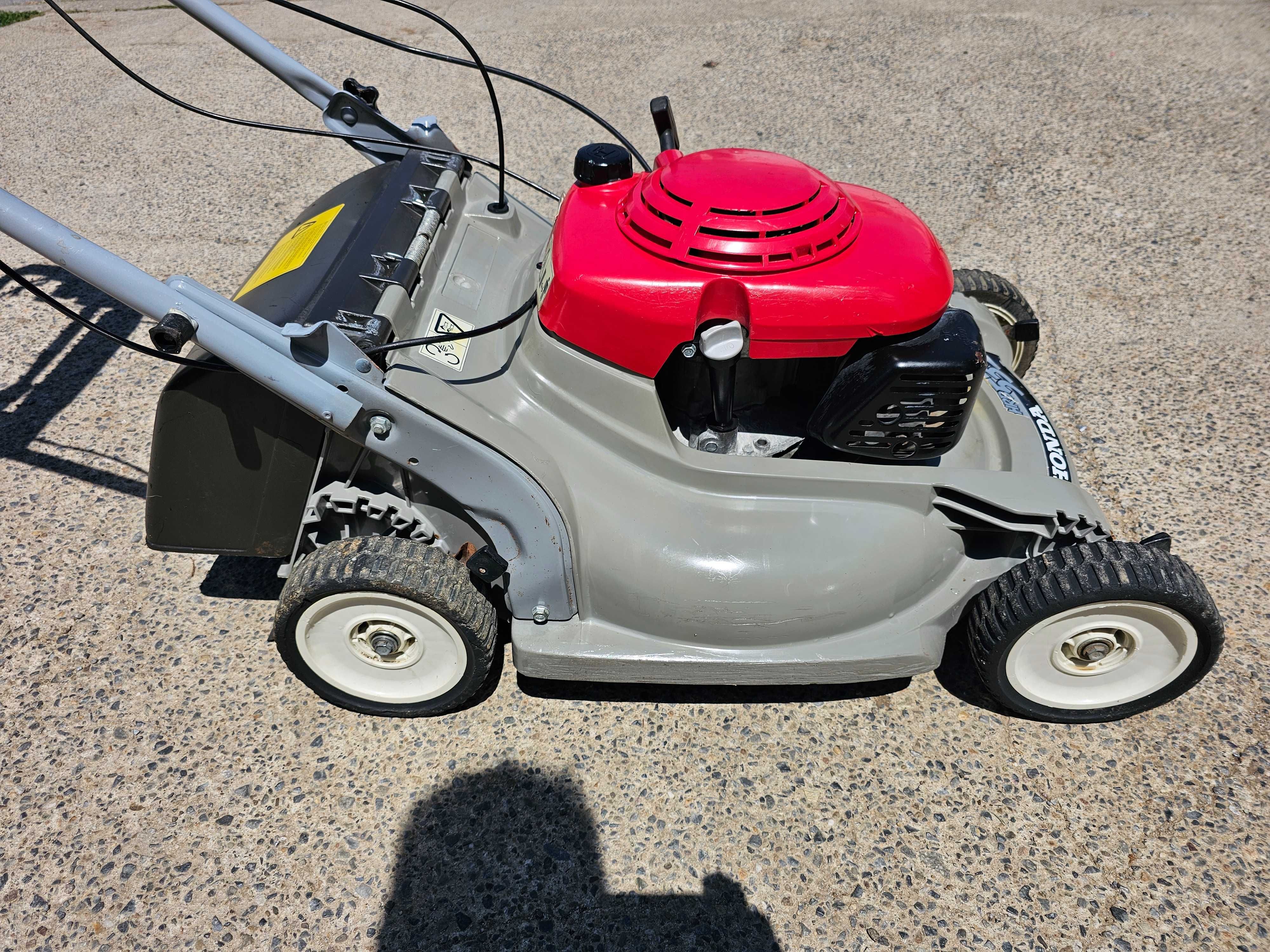 СамоХодна Косачка HONDA HRB 535. Перфектна