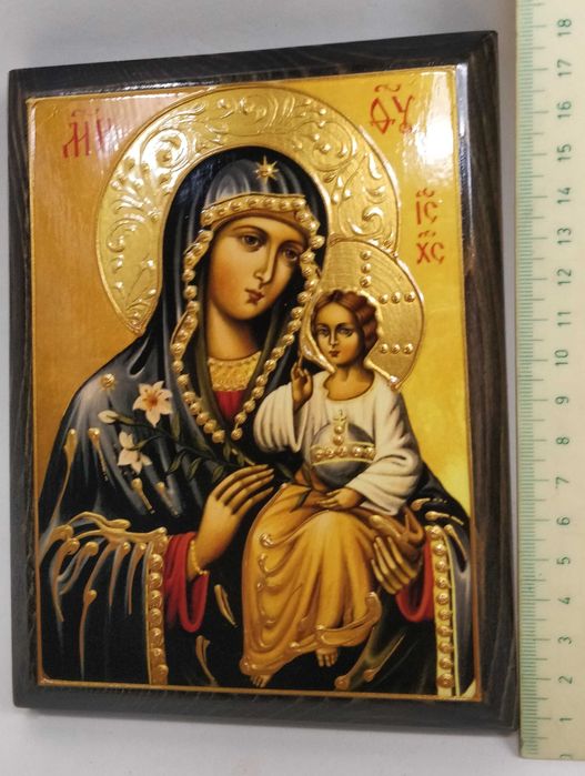 Ръчно изработена репродукция на икона върху ест дърво Св. Богородица