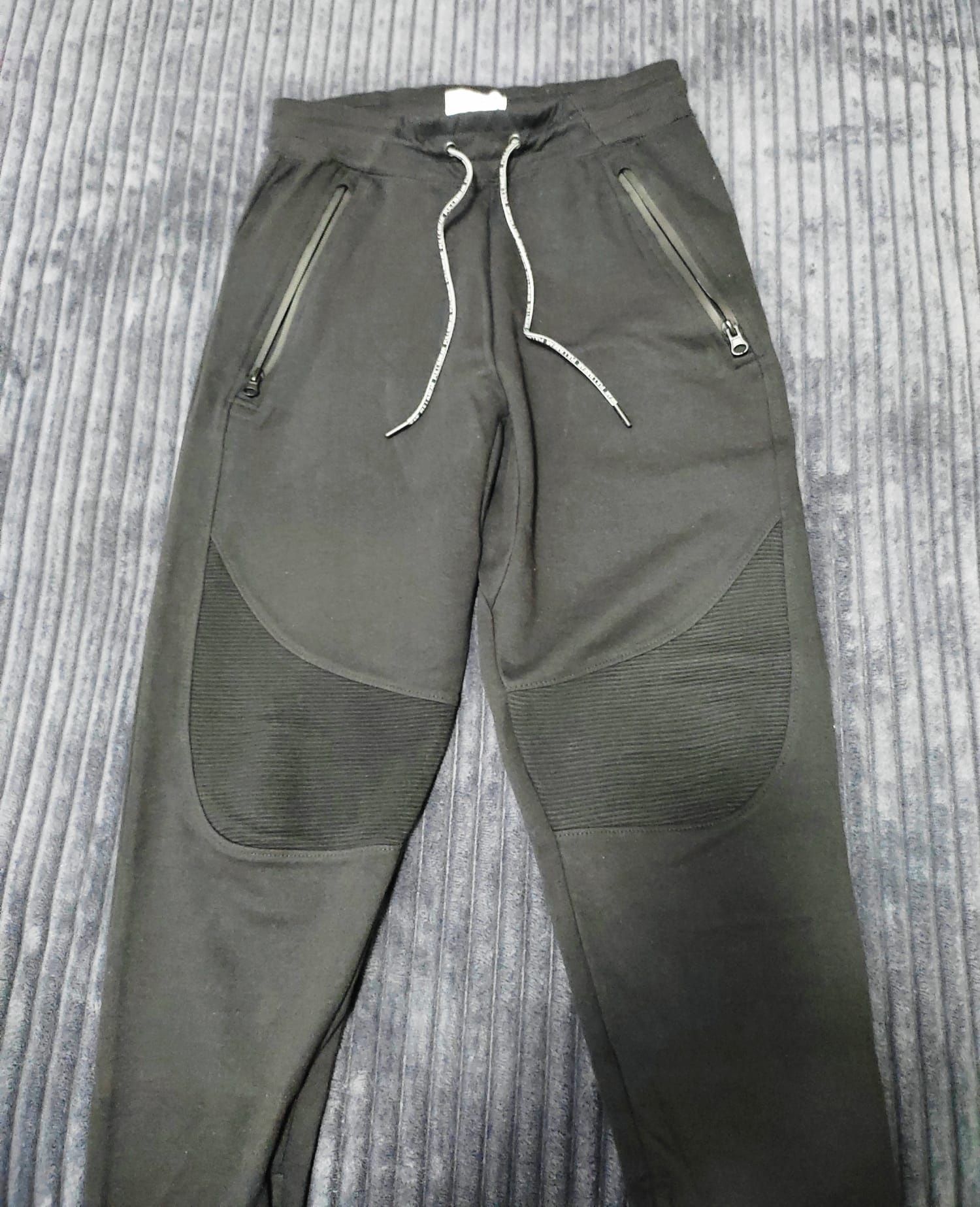 Pantaloni trening Pull&Bear