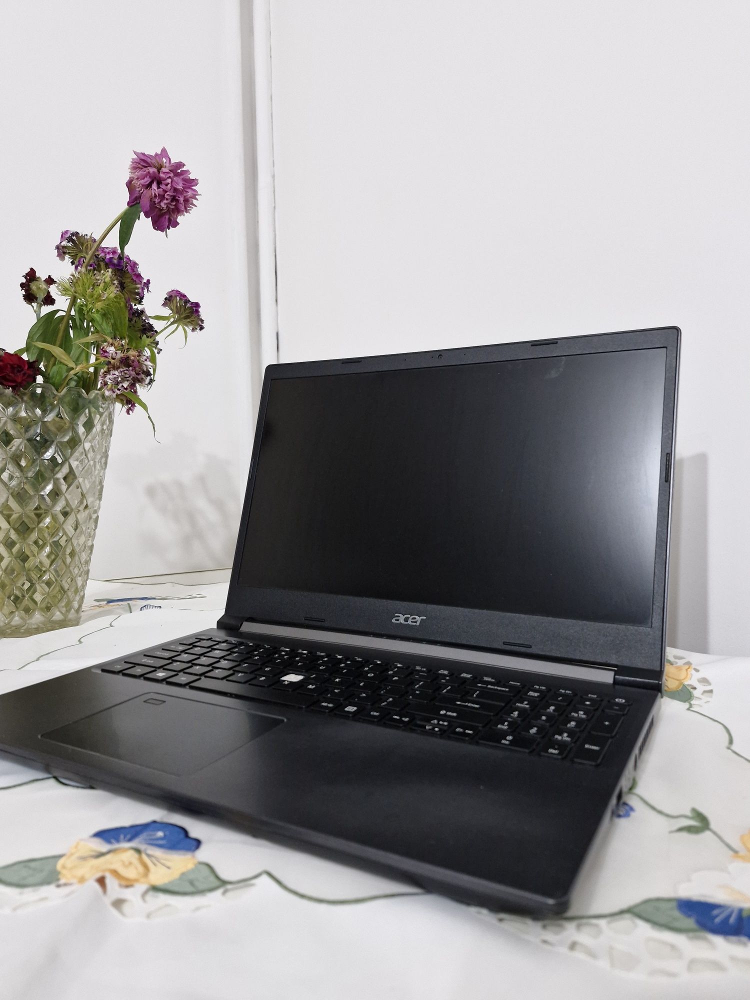 Laptop gaming Acer aspire 7