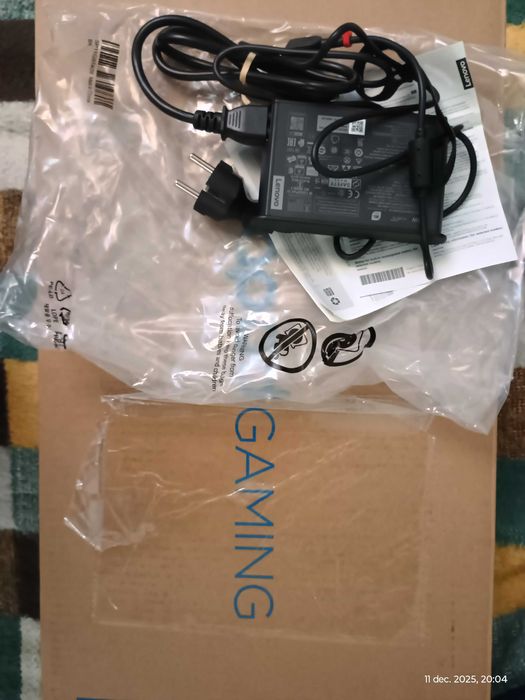 Laptop Lenovo IdeaPad Gaming 3 15ACH6 foarte nou cu garantie