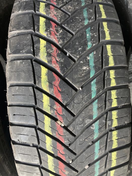 Anvelope Michelin set 4 buc 215/65 16C