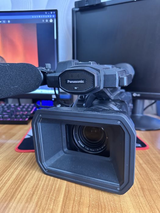 Panasonic HC X1 - 4K 60FPS